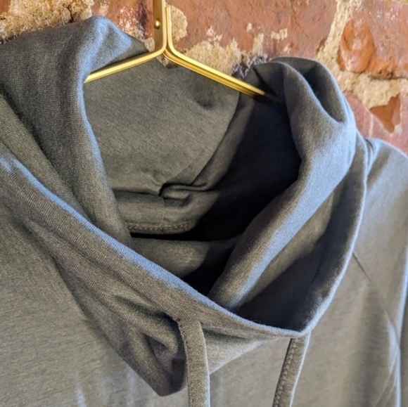 NWT 32 Degrees 32Heat Medium Blue Gray Cowl Neck Pullover Sweater - Picture 3 of 8